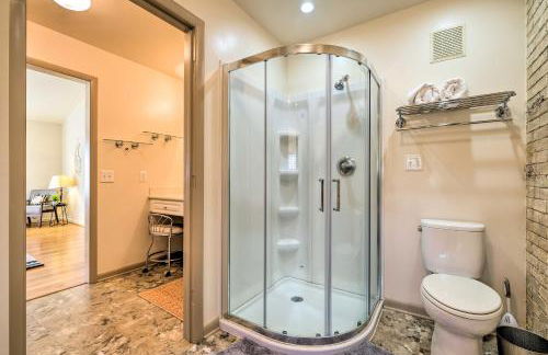 Pet-Friendly Cottage with Game Room and Fire Pit! - Foto 15