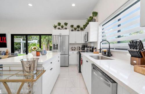 VillaLee-Jungle Palm Island white marble pool Area - Foto 46