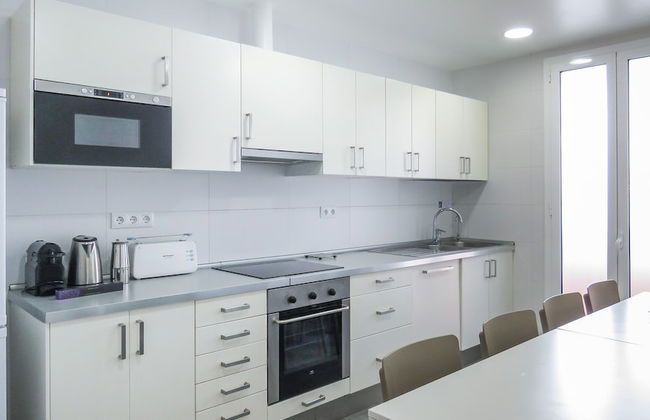 Stay Together Barcelona Apartments - Photo 47