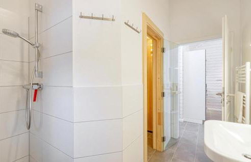 Beautiful Home In Krems Iiwarderbrück - Foto 22