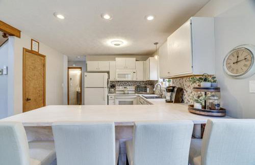 Pocono Pines Home with Private Hot Tub! - Foto 6