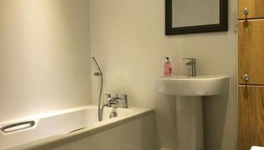 Luxury Flat, 20 Minutes by train from Edinburgh - Foto 4