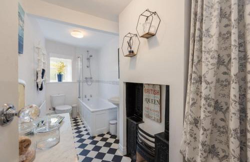 Quirky North Yorkshire Cottage - Christmas Cottage - Photo 19