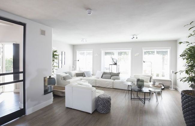 Luxury Villa With Outdoor Kitchen and Lake View - Foto 7