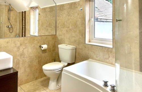 Flowers Farm Cottages - Photo 19