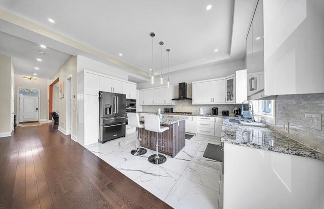 Dazzling Home Next to Beach & Go Station - Foto 21