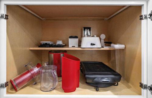 Pool Stay Near DT, Heights WiFi Games Yard BBQ - Foto 21