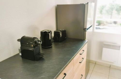 Casteljaloux Appartement 2 chambres balcon parking résidence calme - Foto 6