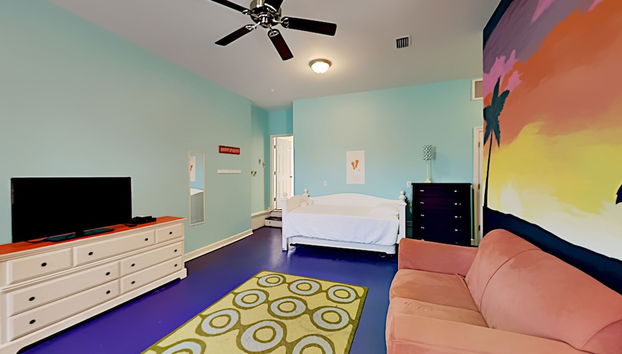 Attitude Adjustment - Foto 5, Habitación