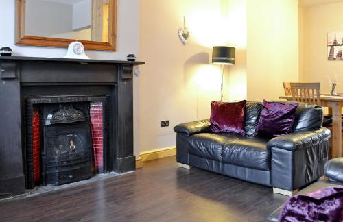 Quarry Cottage - Photo 2