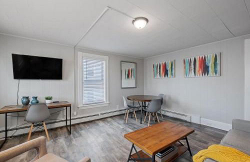 Stylish & Large Top Floor w Private Front Porch - Foto 5