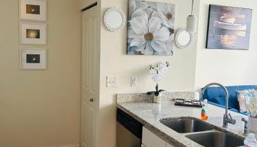 Penn Street Tower - Photo 2