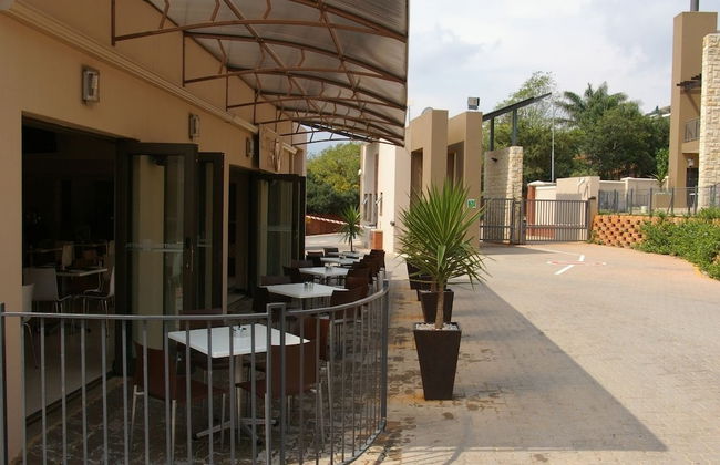 All Suite on 14th - Photo 39