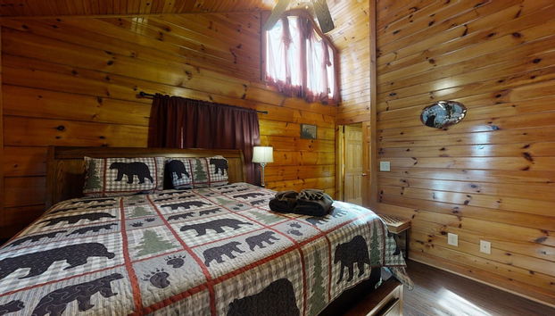 Valley Hi - Photo 2, Room