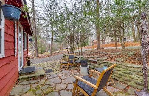 Cozy Lake Wallenpaupack Cabin with Community Perks - Foto 23