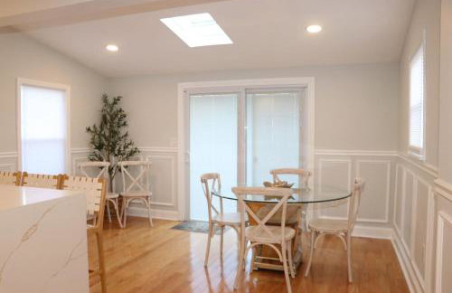 Spacious & Elegant 2 bedroom apartment in the heart of Uniondale - Foto 15