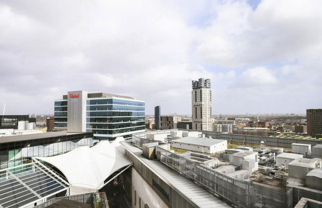 Remarkable 2bed Apartment in London - Photo 23