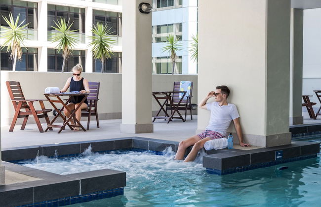 Oaks Brisbane Lexicon Suites - Photo 28