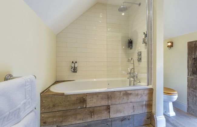 The Cowsheds - Photo 16