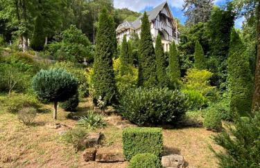 Monsieur Claude - Wohnen in einer historischen Villa - Foto 2