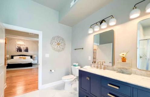 Pet-Friendly 4BR Family Home with Fenced Yard - Foto 30