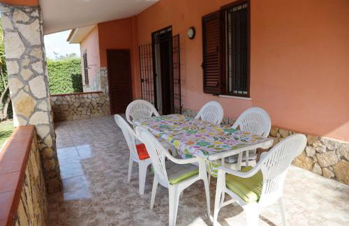 Villa con Giardino di 2000mq al Plemmirio - 400m dal Mare - Foto 14