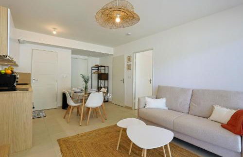 Le Lavandou - Proche Plage - Foto 7