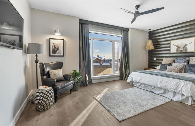 Chalet Monashee-brand New High End W/amazing Views - Photo 4