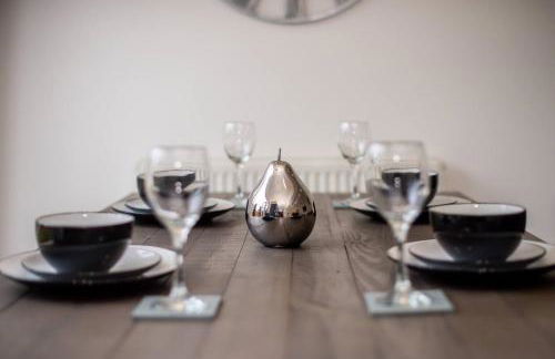 Spacious 3-Bed by Beatles Attractions & Transport - Foto 7