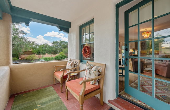 Laughing Llama - Luxury Home Two Blocks From The Plaza - Foto 16