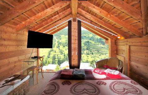 Prestigious Chalet with Pool & Hot tub, Mountain Views for 19 Guests - Foto 24
