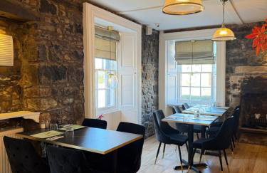 Meldrums Apartments - Photo 77