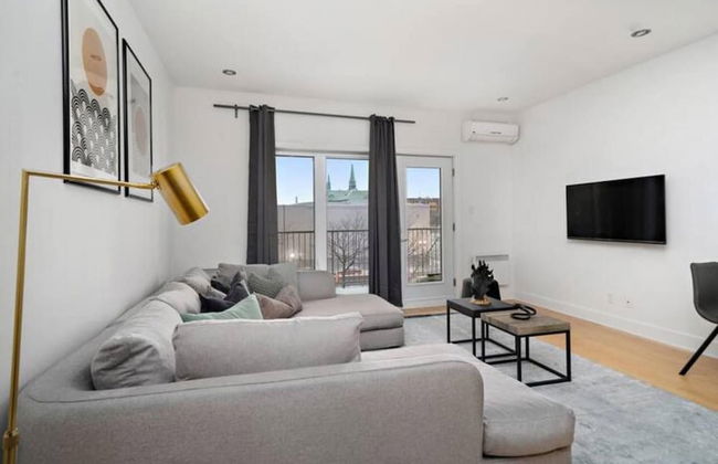 3 Bedroom Penthouse Great for Family Vacation - Photo 37