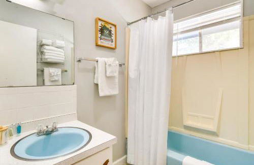 Kimberling City Cabin with Schooner Creek Access! - Foto 12