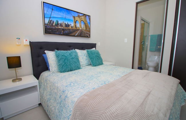 Riviera Towers 2BR & Pool - Foto 6