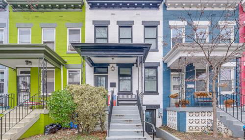 Walkable Location Modern DC Apt with Yard Access! - Foto 2