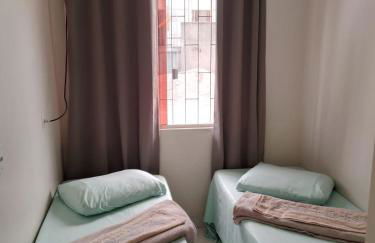 Apartamento 2 dormitórios com Ar Condicionado Aceita Pet - Foto 2