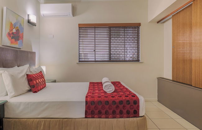 Southern Cross Atrium Apartments - Photo 3