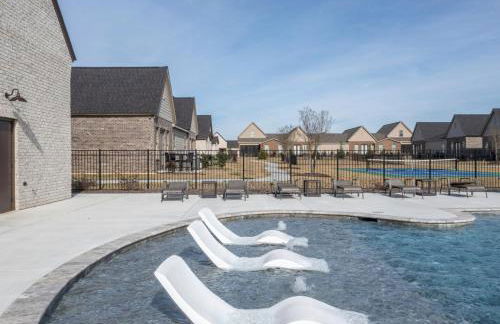 Landing Stylish 2BD Gym Clubhouse - Photo 25