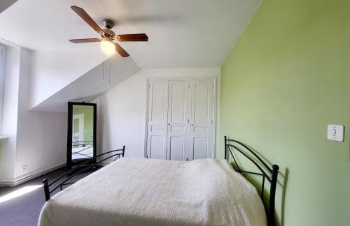 Maguilon H - 10 personnes - Proche rivière et Vals bains - Foto 20