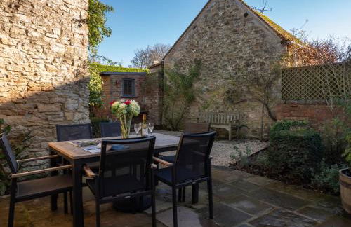 Beautiful grade 2 listed cotswold Stone Cottage - Foto 74