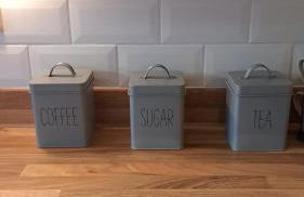 Tropical Sun Homes - Beautiful spacious 3 bed home in a serene environment with free parking for 2 cars - Foto 35