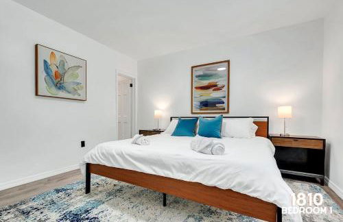 3 Home 12 bedroom compound with Pool and BBQ sleeps 24 - Foto 26