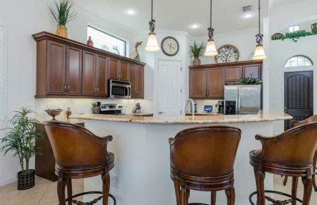 Pool Home in Gated Community - Foto 8