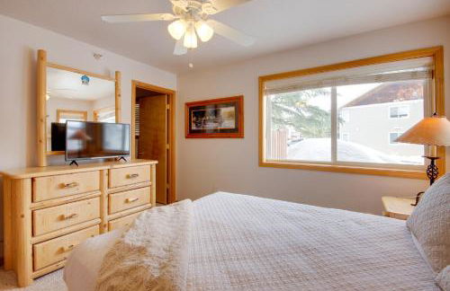 Cedar Creek Condo Free Shuttle to Big Sky Resort! - Foto 14