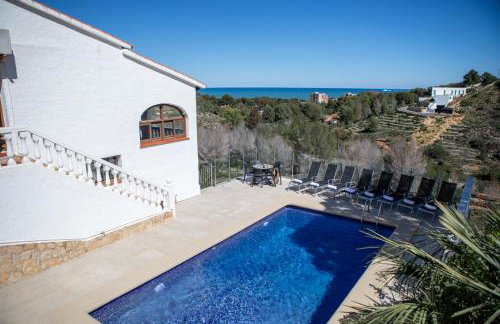 Villa León en Denia, vacaciones con barbacoa en terraza, piscina privada y vistas al Mediterráneo by Family Homes - Foto 57