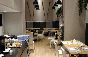 Aparthotel Condomínio Mondial - Foto 13