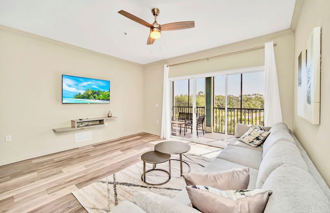 3BR Condo - Near Disney Balcony Pool Hot tub - Foto 1