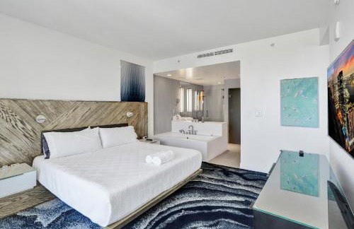 Luxury Corner 1 BR W Residence with Fantastic Intercoastal Views, Pool & Hot tub - Foto 31