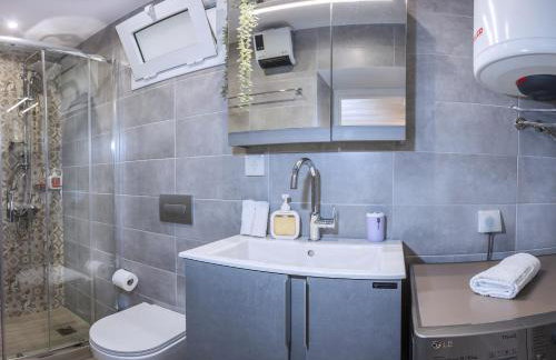 Zoe's Villa - Modern Karystos Apartments By The Port & Beach - Foto 35